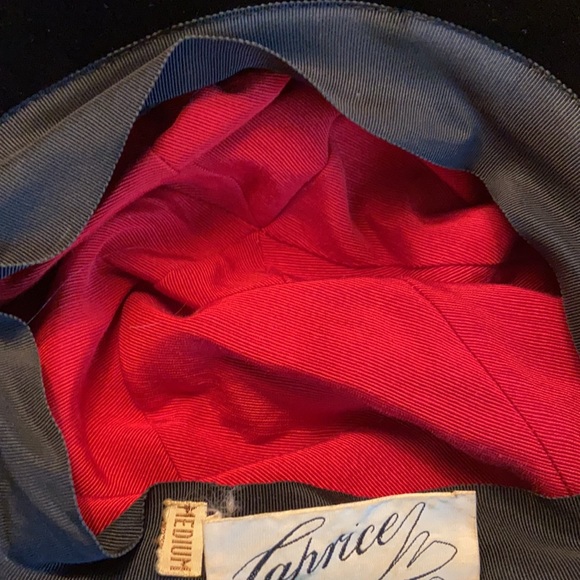 Vintage Black Velvet hat cap by Caprice Original - Picture 8 of 9